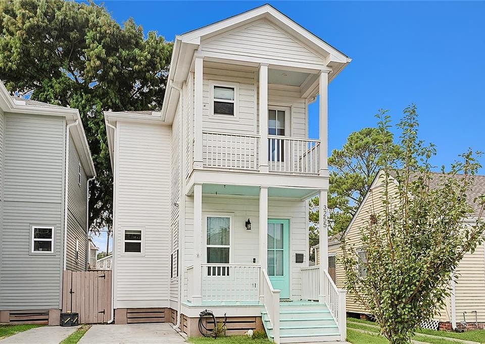 1st image of 3255 Derby Pl