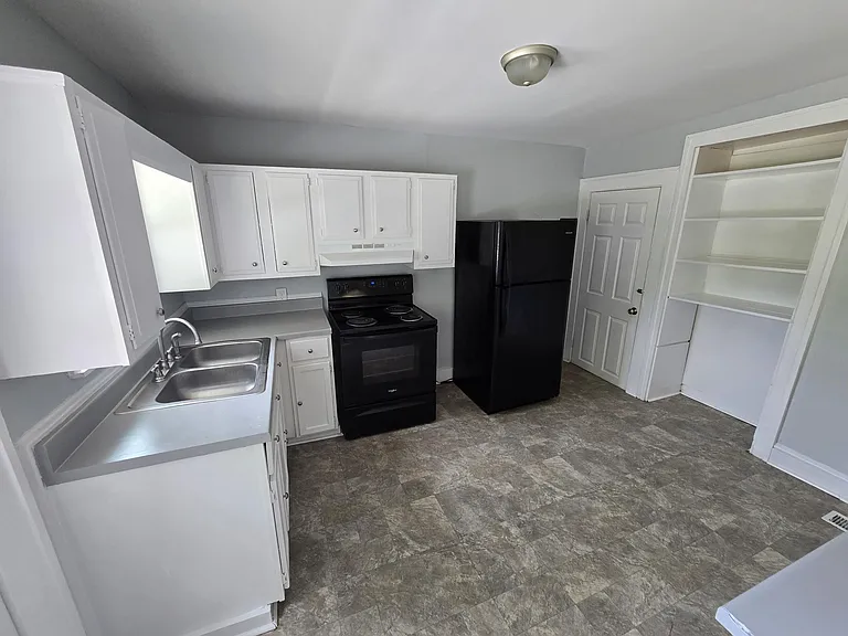 5023 Logan St NW — Photo 11