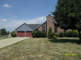 5360 W Stonehaven Ln, New Palestine, IN