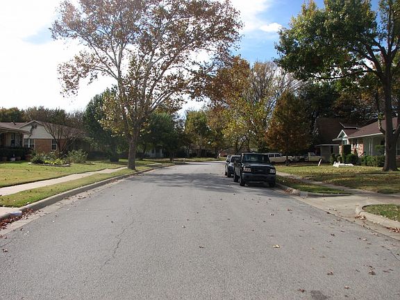 4th image of 1001 McDonald Dr