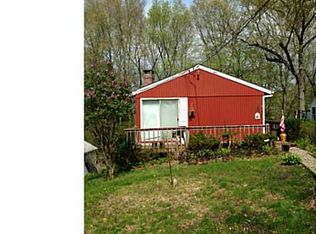 32 Wildwood Rd, Colchester, CT 06415