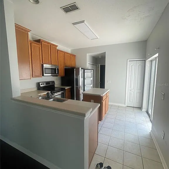 14392 Bridgewater Crossings Blvd — Photo 4