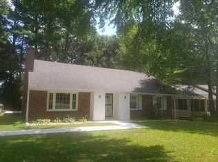 430 Honeysuckle Ln, Humboldt, TN 38343
