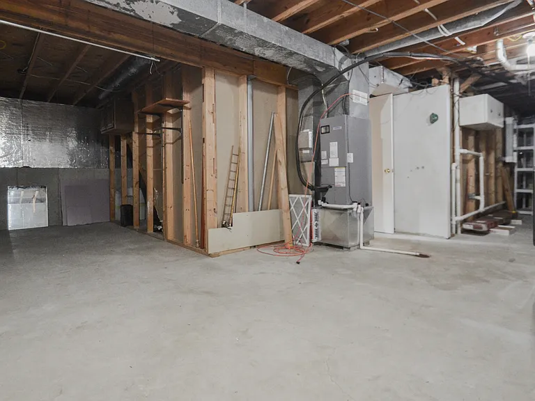 1567 Meadow Hill Ct — Photo 26