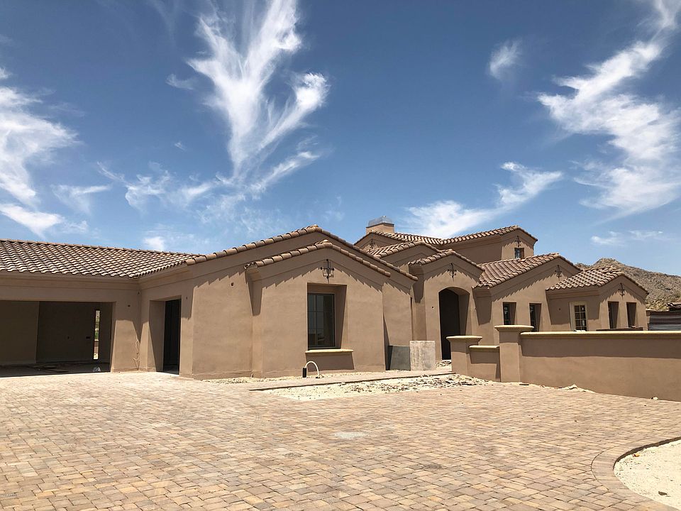 1st image of 21735 W Calderwood Way