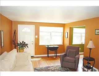 4th image of 63 Forest Ave