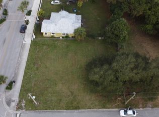 1117 Avenue #D, Fort Pierce, FL 34950