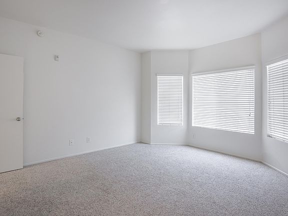 2nd image of 780 Camino De La Reina APT 257