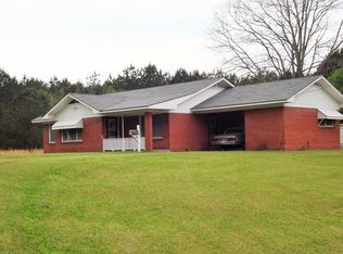 16 Township Rd, Laurel, MS 39443