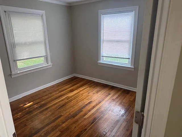 718 King Ave — Photo 4