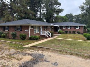 1507 Coley Dr, Fayetteville, NC 28301