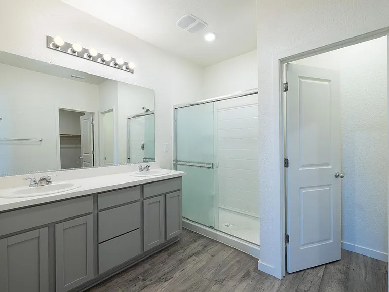 2057 Skipper Cove Way — Photo 23