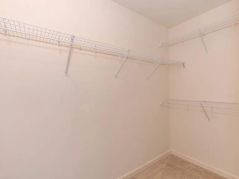 228 Morlatt Ln — Photo 19