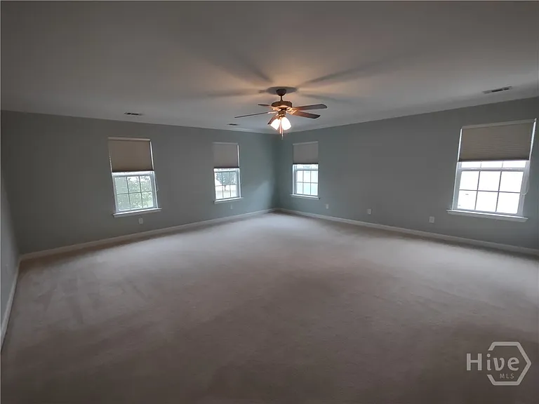 72 Patriot Dr — Photo 11