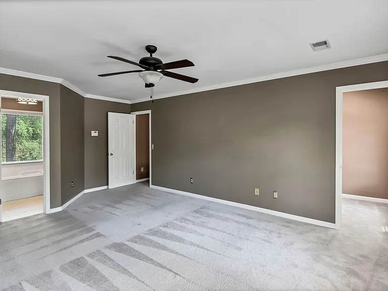 1100 Woodtree Ct — Photo 30