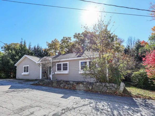 24 Freedom Drive, Farmington, NH 03835