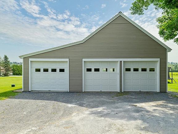 5th image of 32 Eastry Court