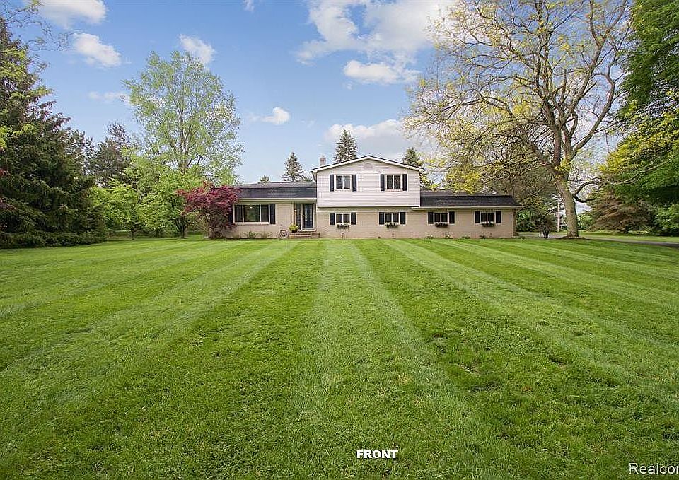 1st image of 3423 Burwood Ln