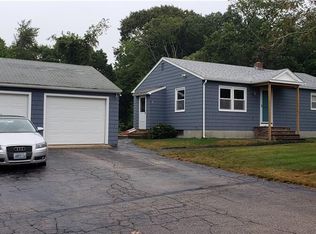 383 Wandsworth St, Narragansett, RI 02882