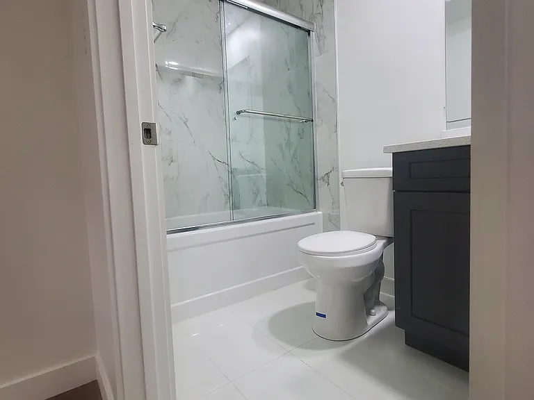 664 Orchards Blvd SW #C — Photo 2