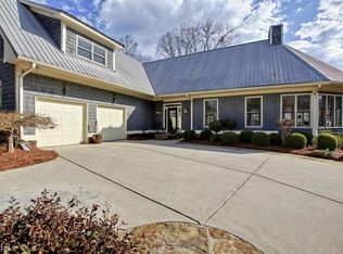 3415 Thunder Pt, Gainesville, GA 30506