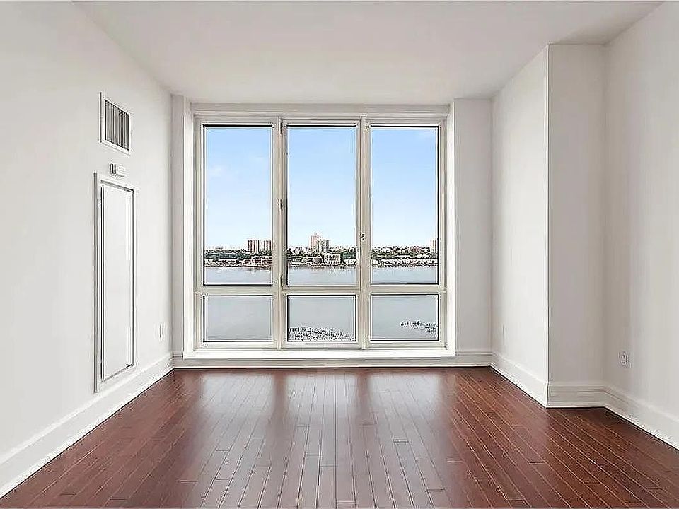 1st image of 60 Riverside Blvd APT 1707