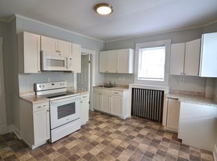 208 Irving St APT 1L, Framingham, MA 01702