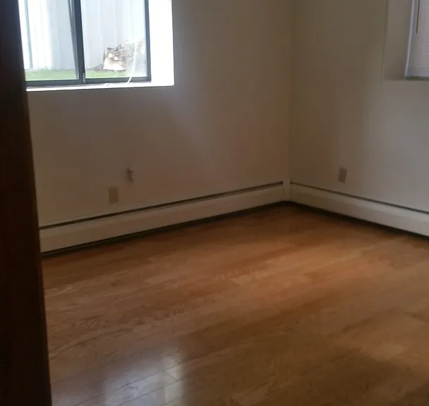 3418 Emerson Ave S — Photo 3