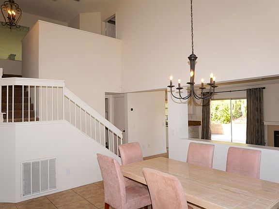 4th image of 23848 Bouquet Canyon Pl