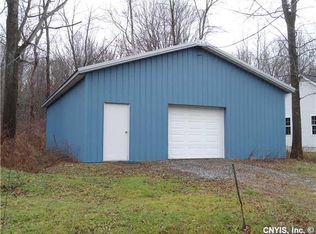 7933 Owasco Ave, Cicero, NY 13039