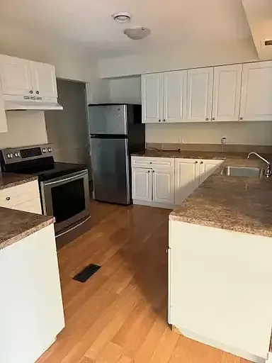 3 bed, 2.0 bath, $2,400 — Photo 2