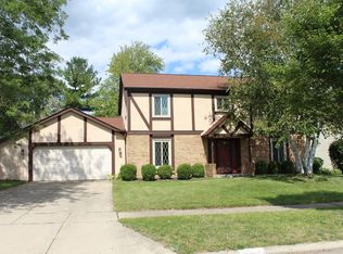 1746 Hawthorne Pkwy, Grove City, OH