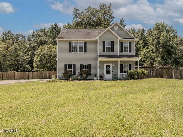 472 Comfort Road, Richlands, NC 28574