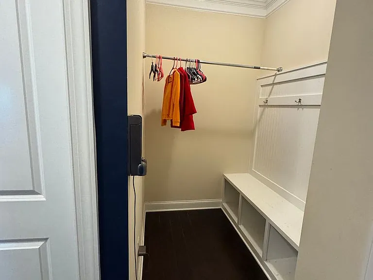 11215 Streamwood Ln NW — Photo 14