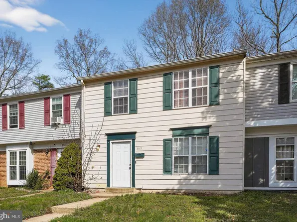 2523 Robinson Pl, Waldorf, MD 20602