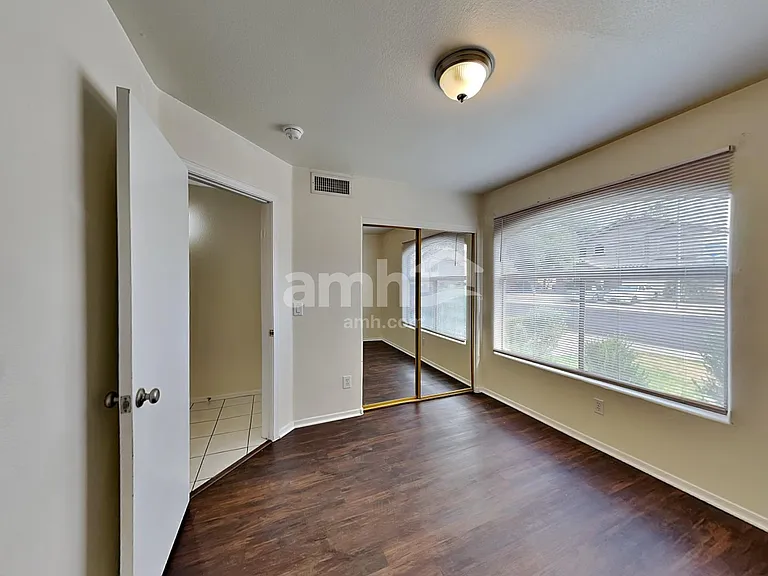12837 W Edgemont Ave — Photo 12