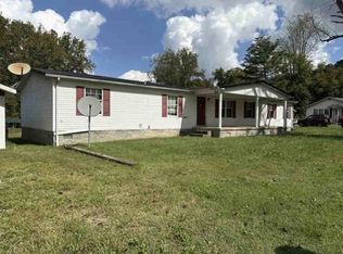 9331 Runyan Rd, Catlettsburg, KY 41129