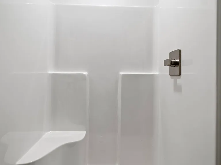 715 Supreme Ct — Photo 14