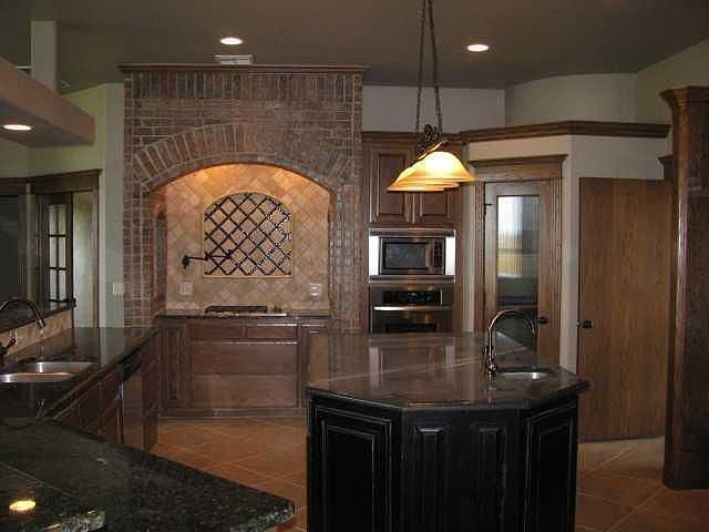 2nd image of 14500 Yorkshire Ln