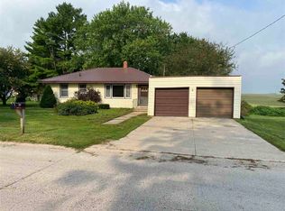 207 Church St, Luana, IA 52156