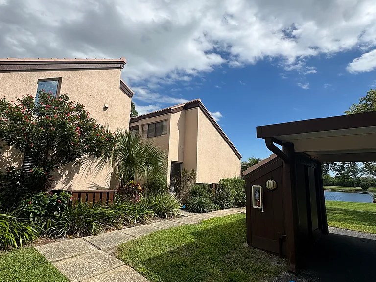 1320 Pelican Creek Xing — Photo 1