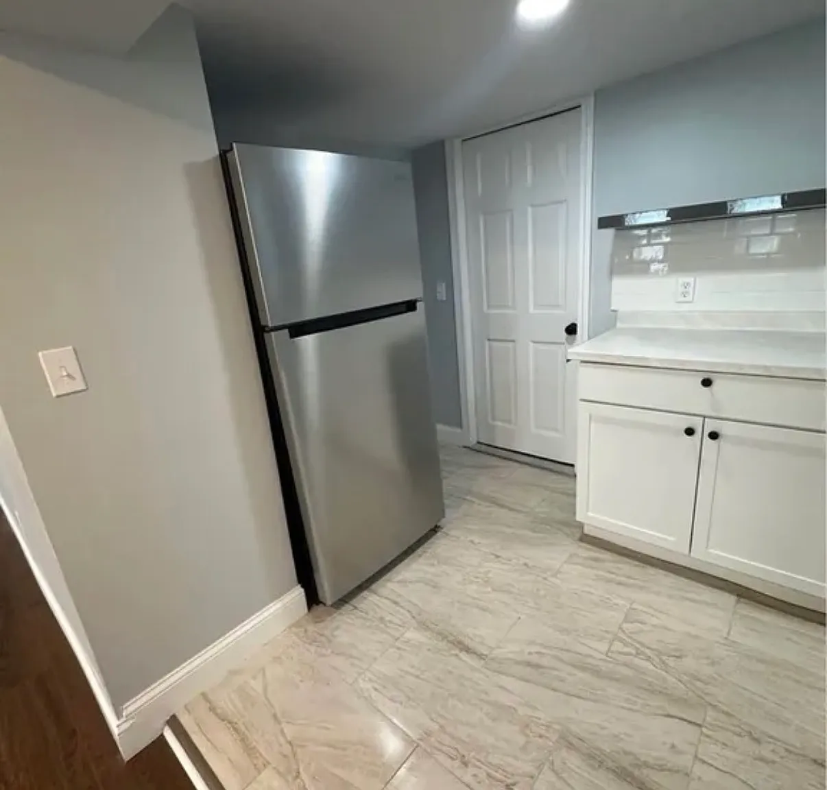 1 bed, 800 sqft, $1,850 — Photo 3