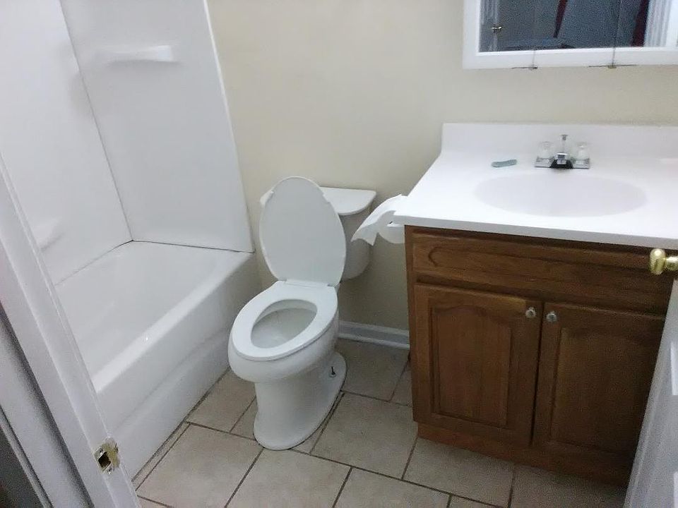2nd image of 14054 Azalea Park Ave APT A