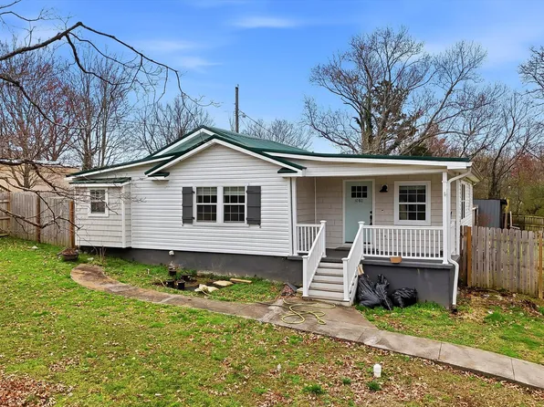 1080 6th St NE, Cleveland, TN 37311