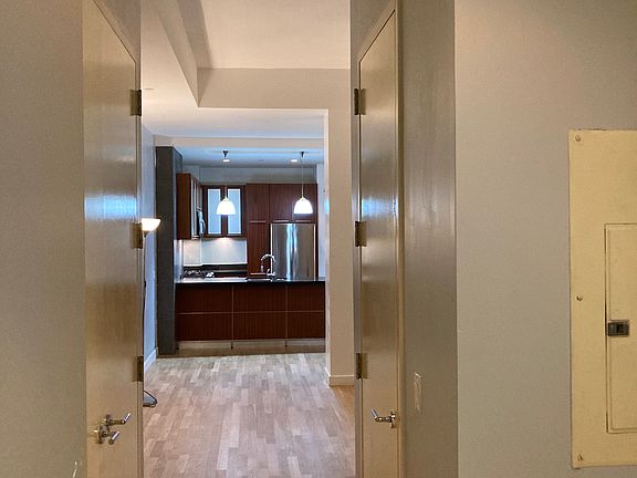 5th image of 59 John St APT 7H