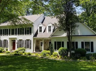 11600 Henderson Rd, Clifton, VA 20124