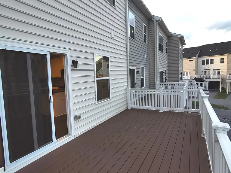 602 N Atwater Dr — Photo 9