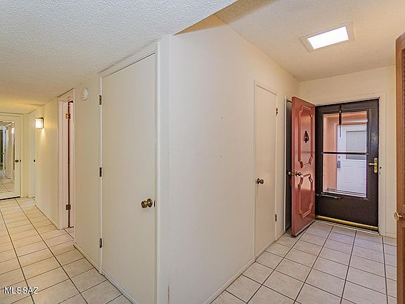 5th image of 525 S Abrego Dr