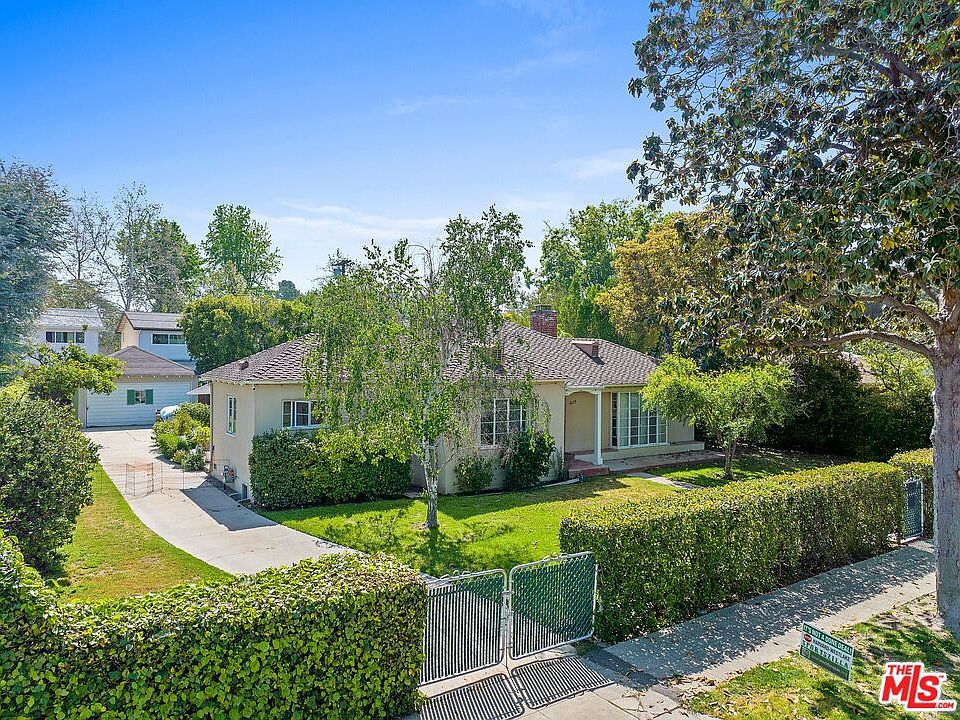 1st image of 4224 Alcove Ave