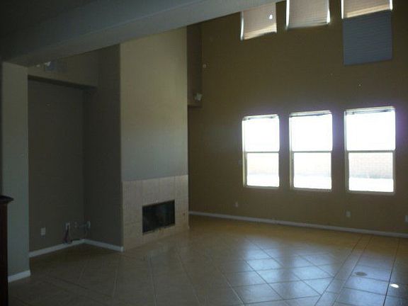 5th image of 81903 Villa Reale Dr